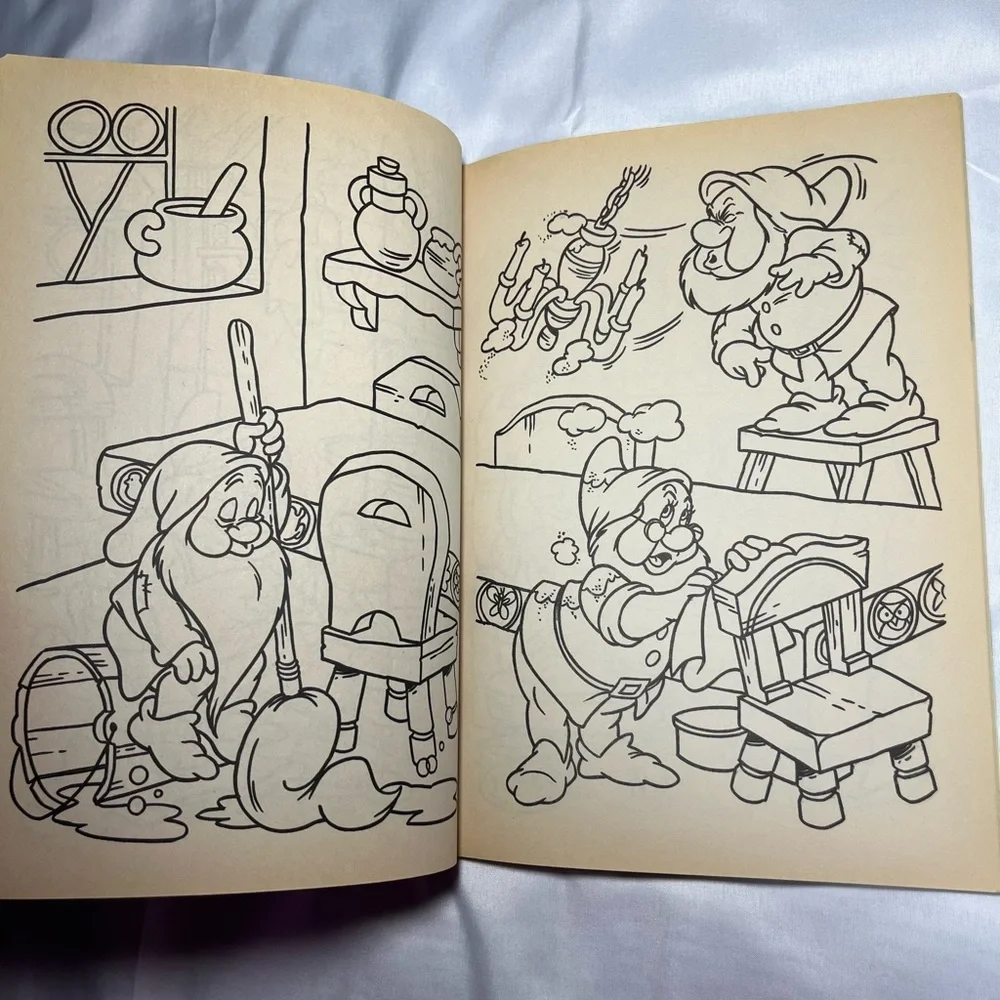 Vtg‎ 90s Disney Coloring Book Lion King Snow White Beauty & Beast Dumbo Rare